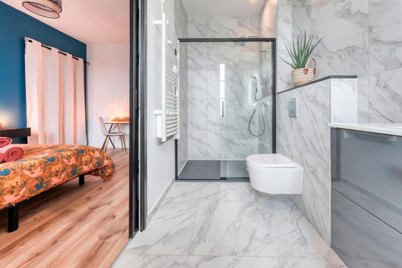 Апартаменты Superbe 2 Pieces Avec Jacuzzi Privatif Face Gare Proche Cathedrale Шартр Экстерьер фото